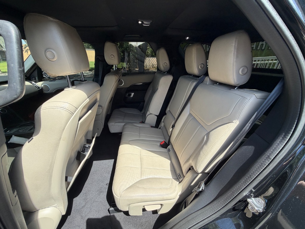 2020 Land Rover Discovery - $16,999